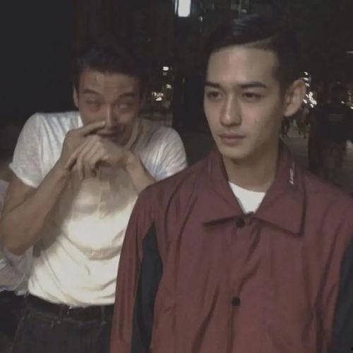 王牌吃瓜头像男